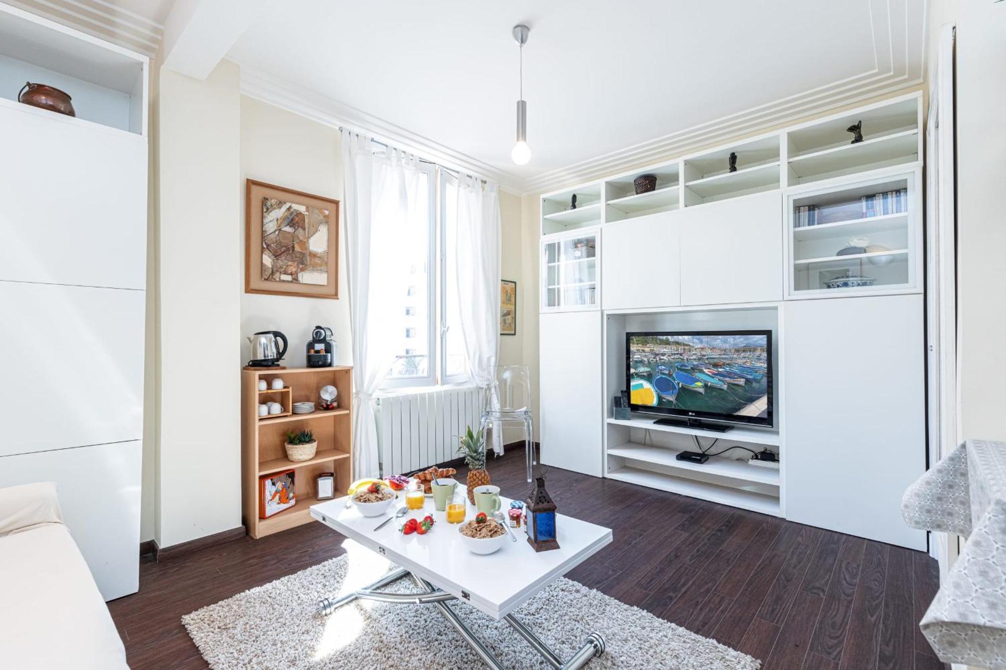 Stalingrad 32 - Cosy Apartement Close Old Port Nisa Exterior foto